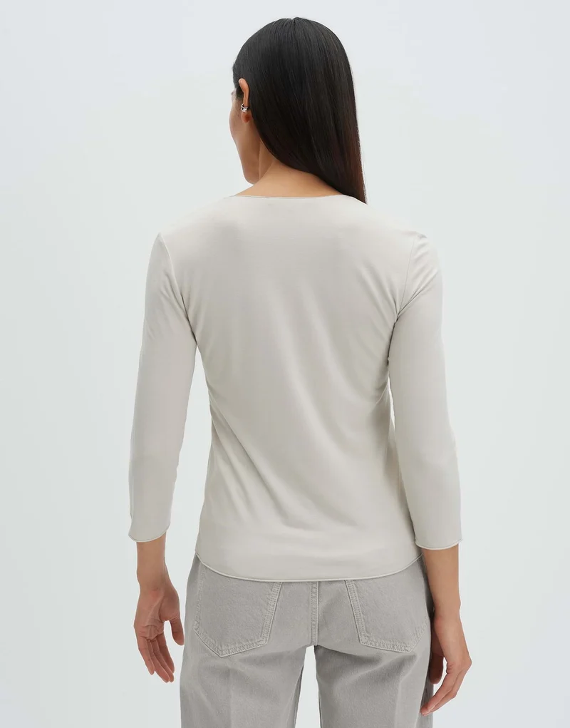 Kirosa fine, warm clay