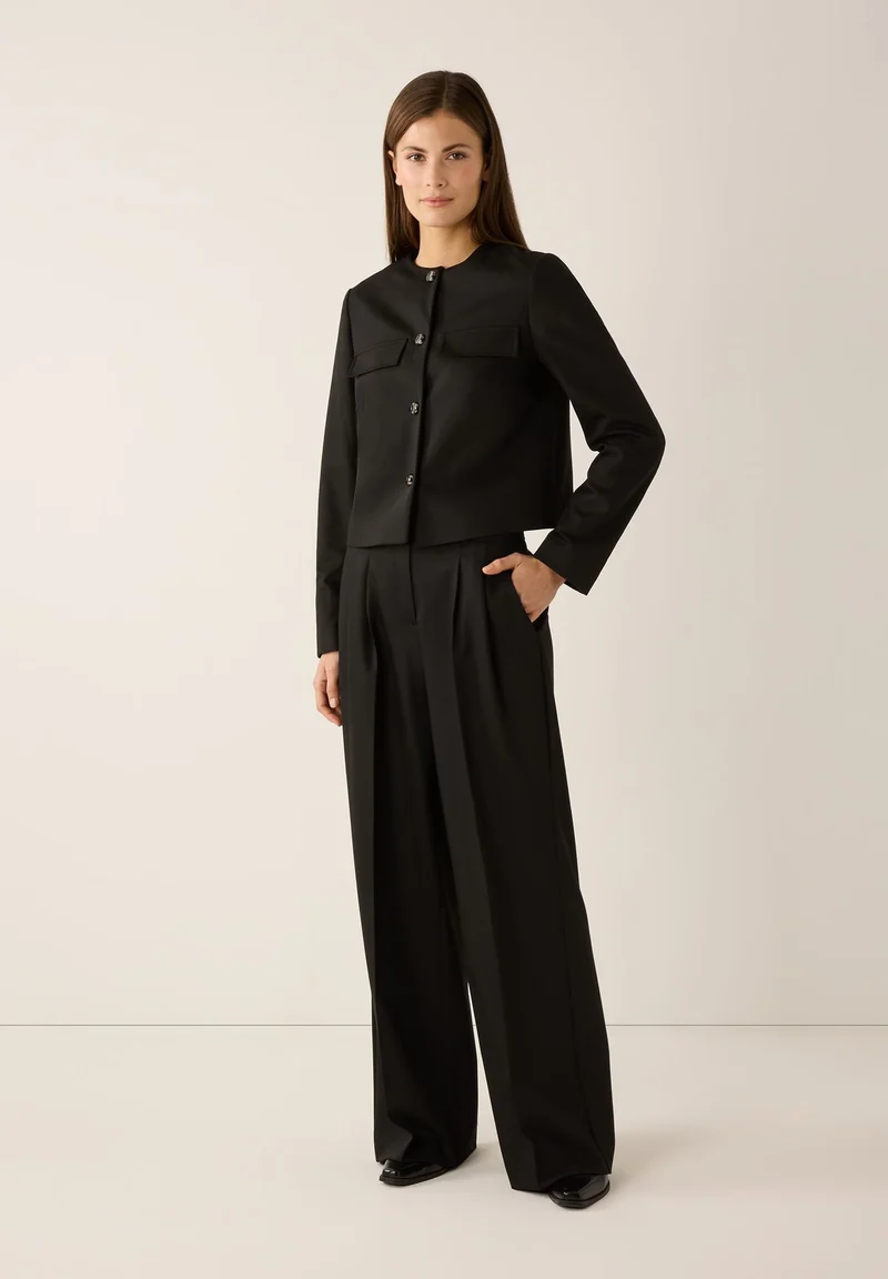 Kurzer Blazer