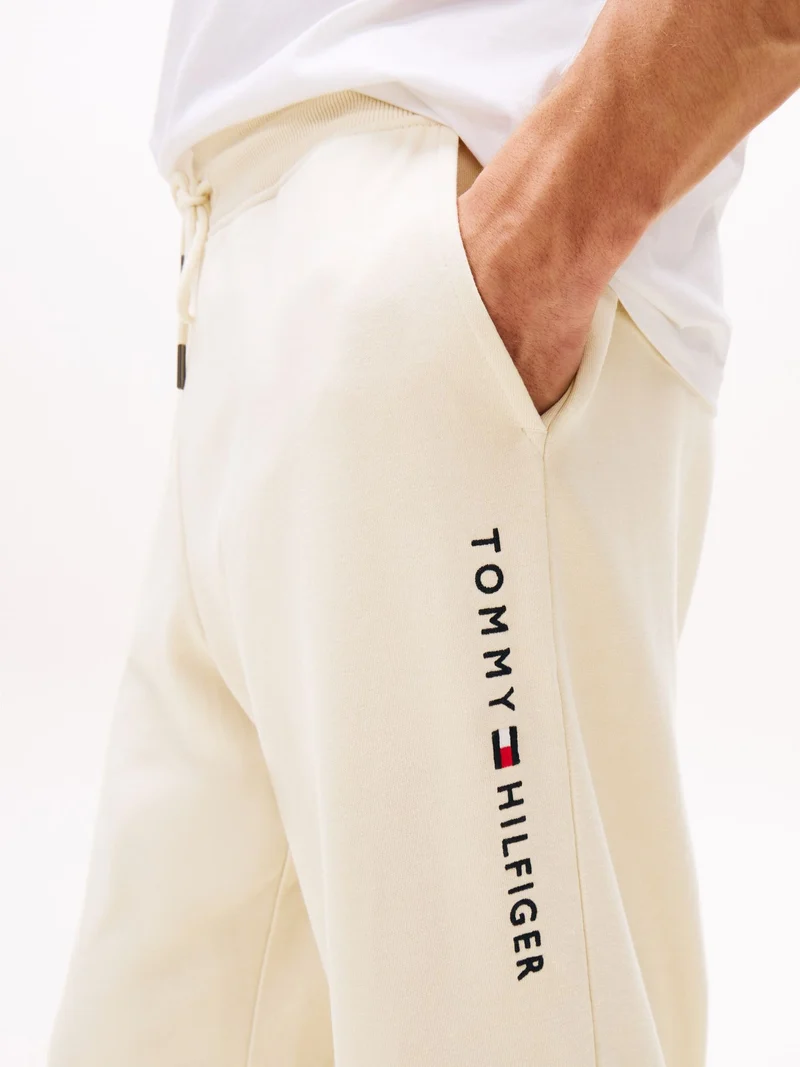 TRACK PANT