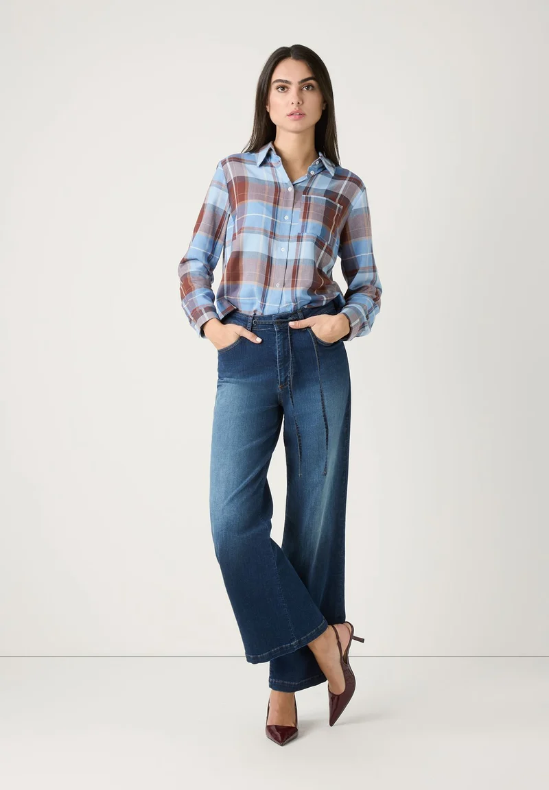 weite Jeans mit Tunnelzug