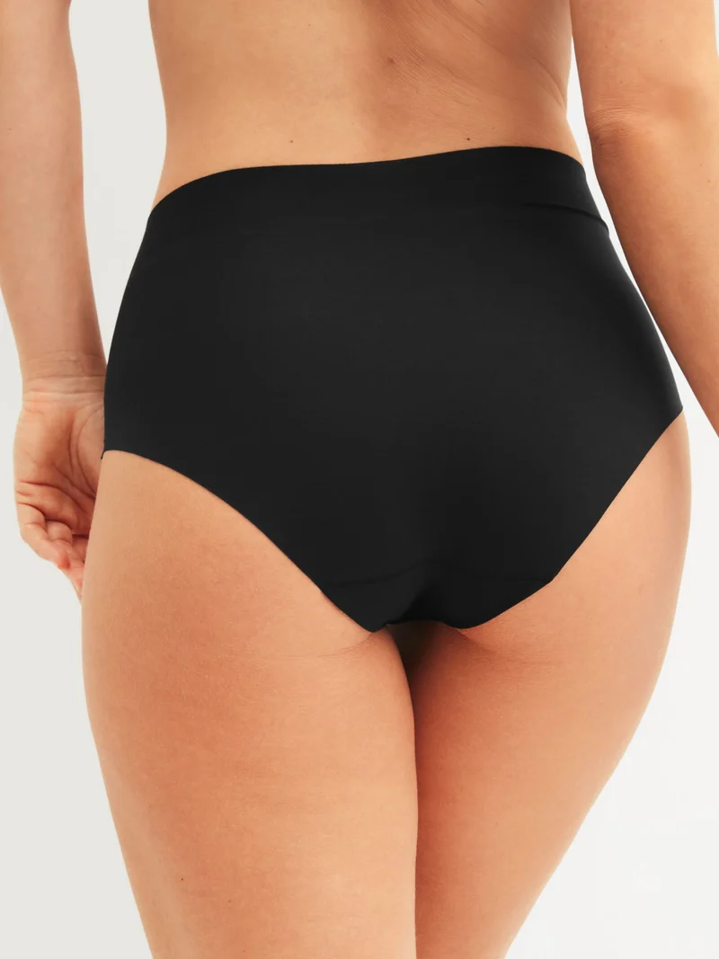 WOMEN Brief