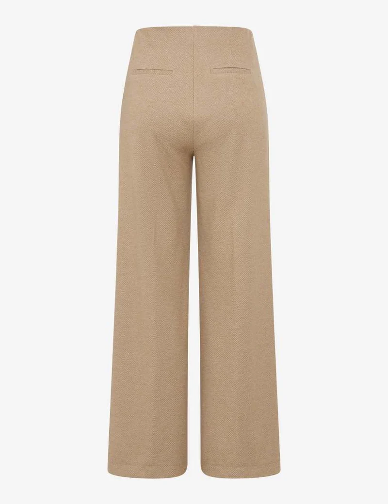 Style Lillyth Flared