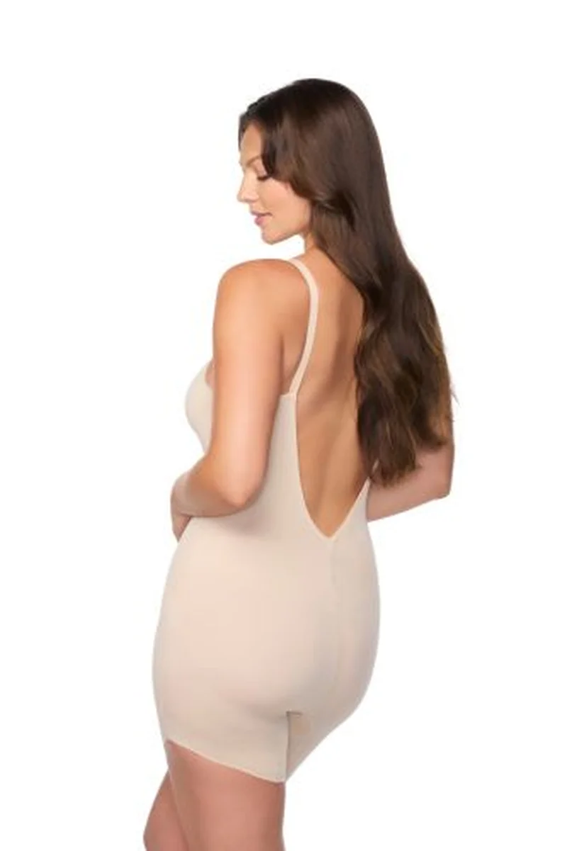 Naomi & Nicole Shapewear – Sidekick Body mit schrägem Saum und tiefem Rückenausschnitt, Warmbeige