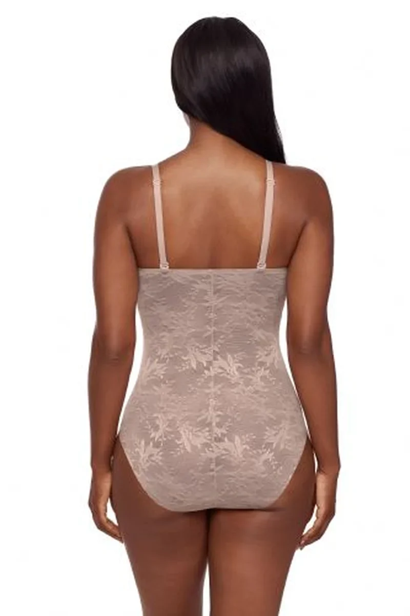 Miraclesuit Shapewear – Modern Romance Shaping Bodysuit Warm Beige