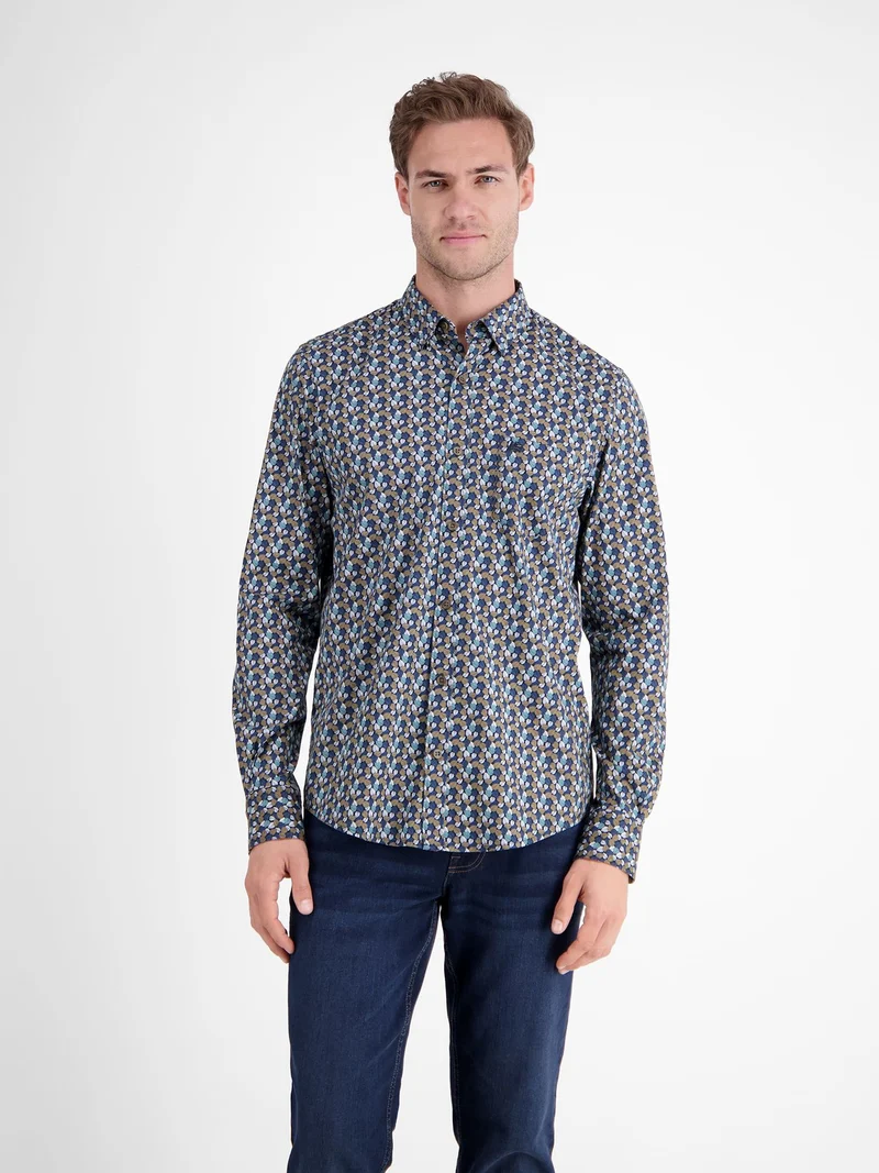 BUTTON DOWN