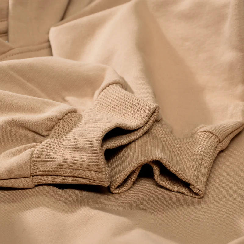 Hoodie mit Wording-Applikation