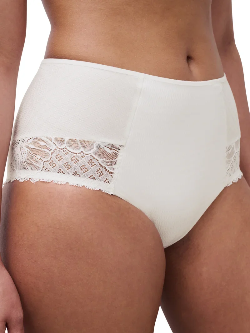 Chantelle – Sublime High-Waisted Support Full Brief Milk