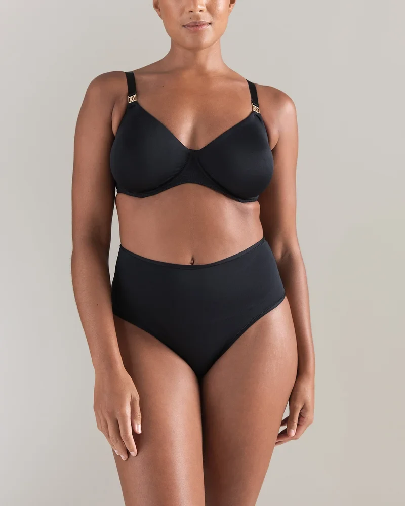 Nudea - Stretch-Slip mit hohem Bund, Schwarz