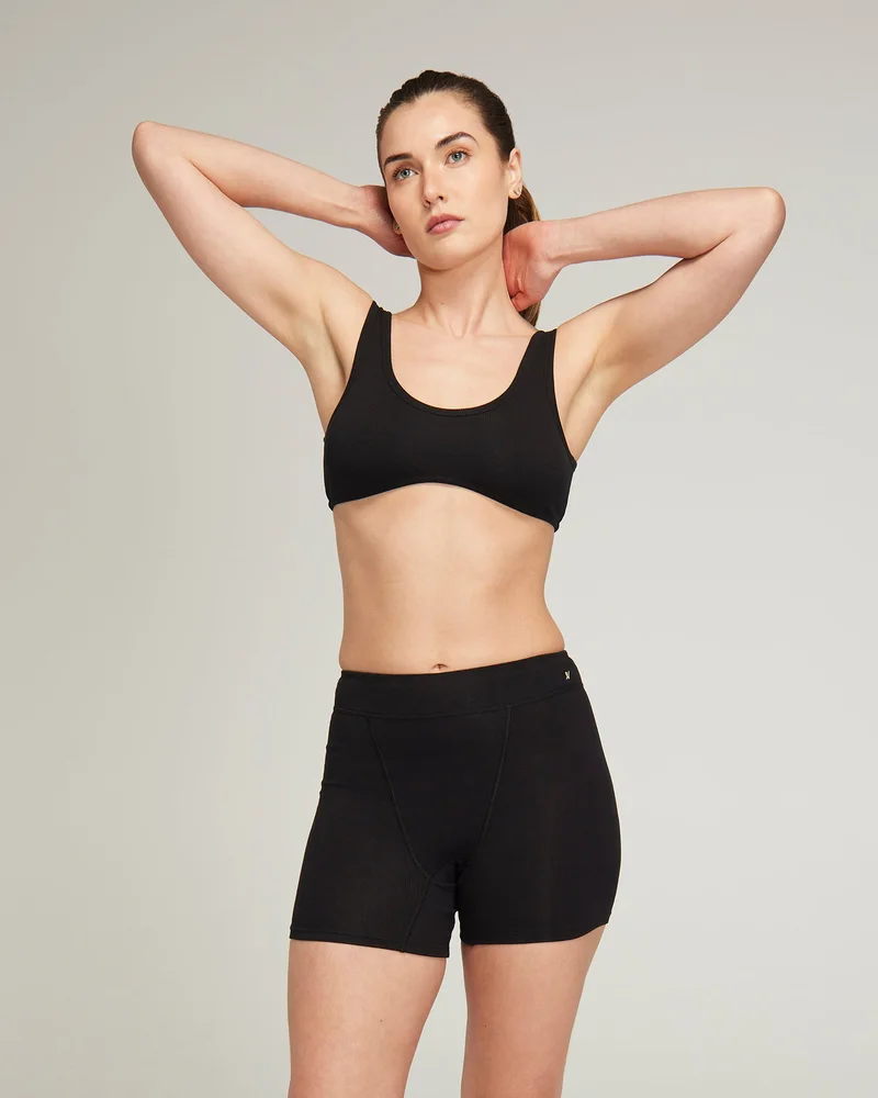 Nudea - Bio-Baumwoll-Bralette mit Dip-Front, Schwarz