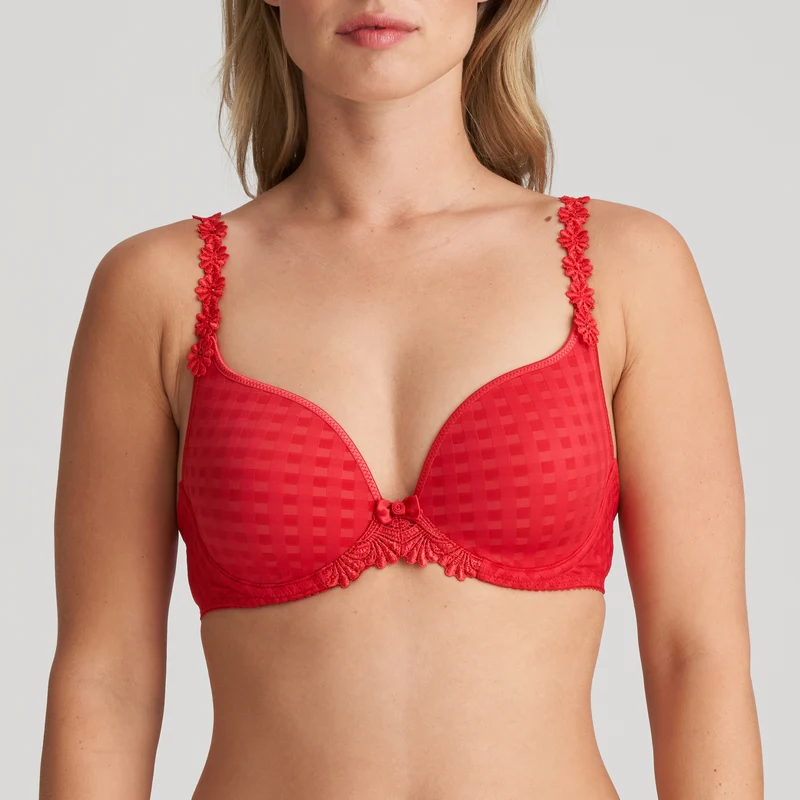 AVERO scarlet Unterlegter BH Herzform