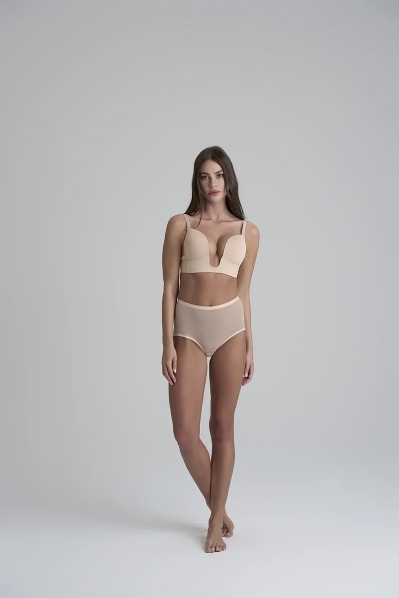 ByeBra – Formgebender Tüll-Shapewear-Slip mit mittlerem Halt, Beige