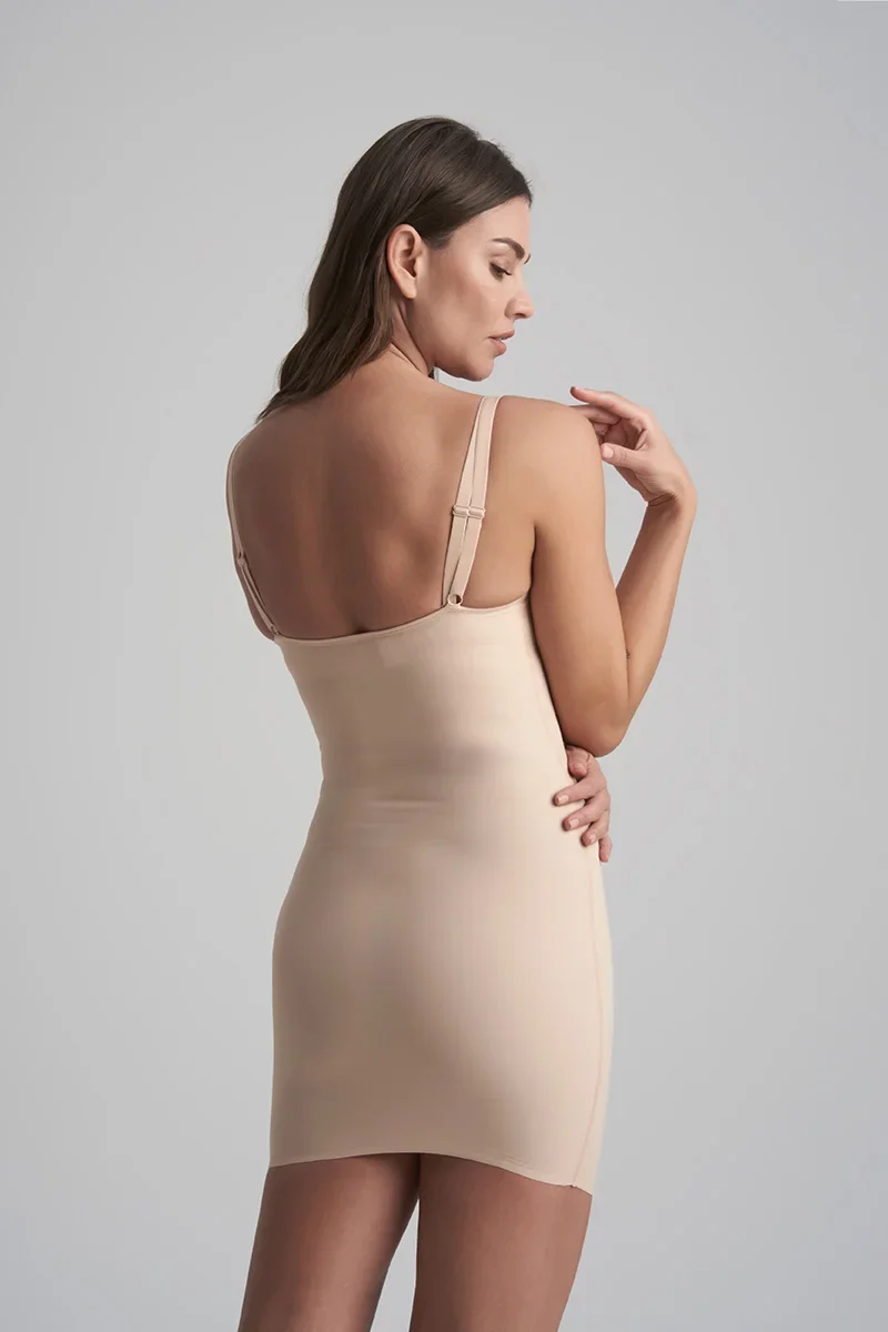 ByeBra – Formgebende Unterwäsche (Starker Halt) Formgebendes Kleid mit offenem Dekolleté, Beige