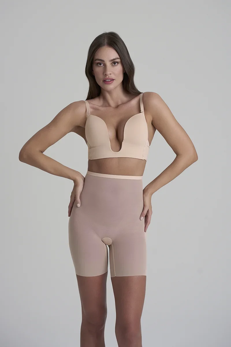 ByeBra – Formgebende Tüll-Shapewear mit mittlerem Halt, hochtailliert, kurz, beige
