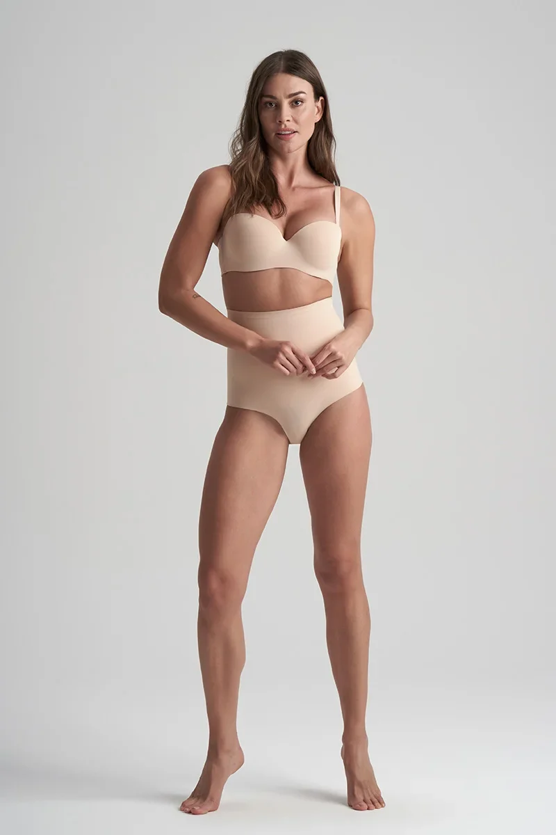 ByeBra – Taillenformende Unterwäsche (Extra starker Halt), Taillenformender High-Waist-Slip, Beige