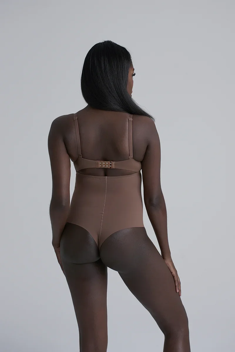 ByeBra – Formgebende Unterwäsche (Starker Halt) Formgebender High-Waist-Tanga Kakao