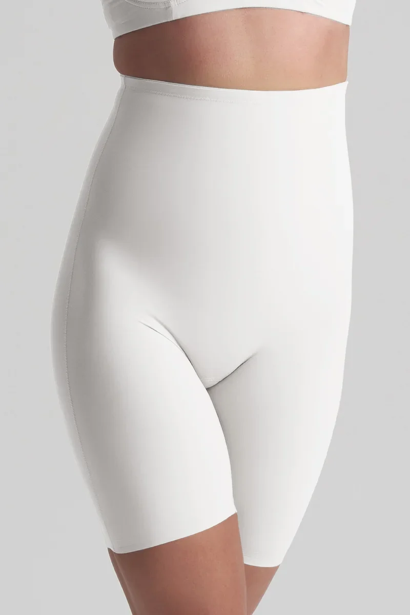 ByeBra – Formgebende Unterwäsche (Starker Halt) Formgebende Shorts mit hohem Bund, Elfenbein