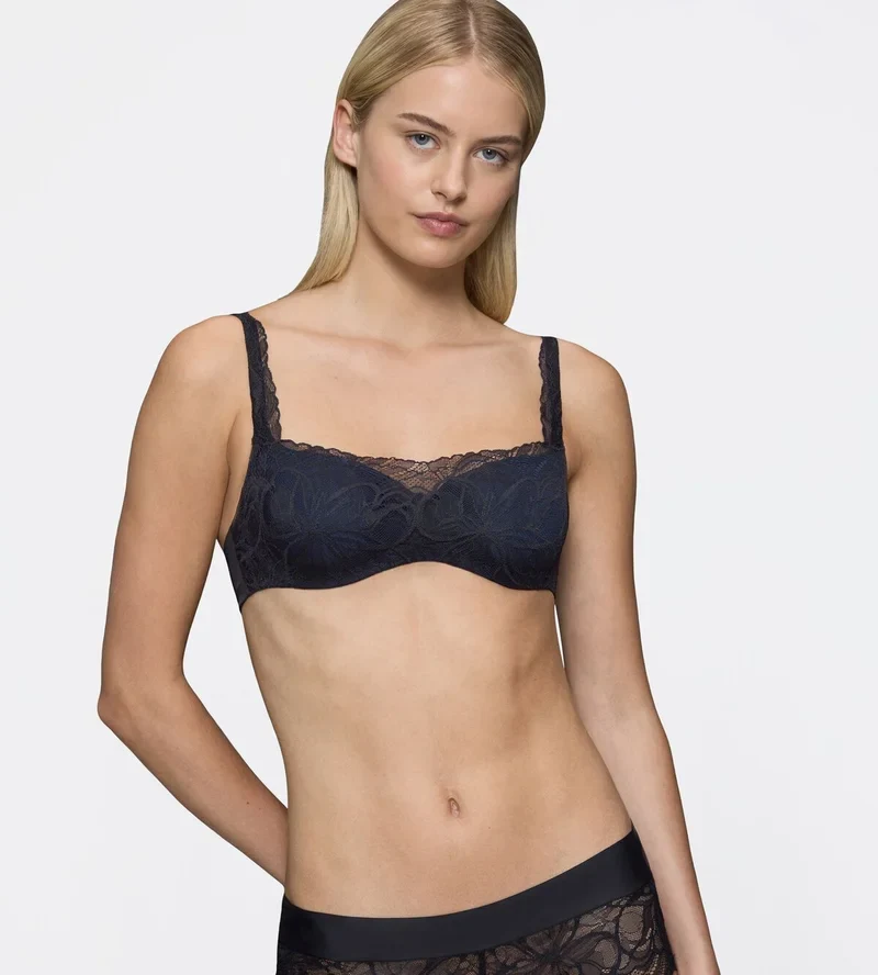 Triumph – Body Make-Up Essentials Illusion Lace Balconette Schwarz