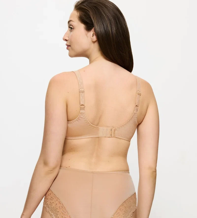 Triumph - Ladyform Minimiser-BH mit vorgeformten Cups für glatte Haut
