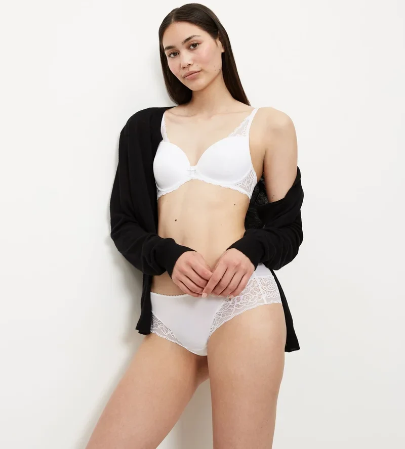 Triumph - Amourette Spotlight Leicht gepolsterter BH Weiß