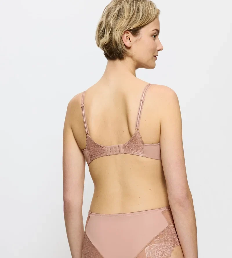 Triumph – Wild Peony Florale 4-teiliger Spacer-BH in Rosa Perle