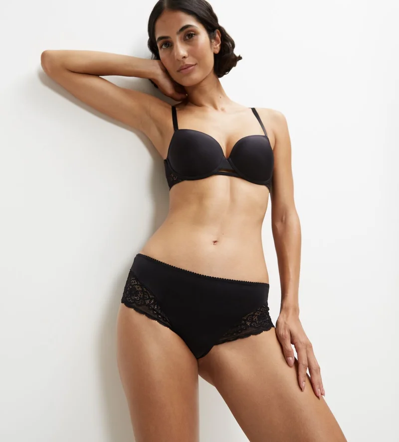 Triumph - Amourette Spotlight Hipster Black