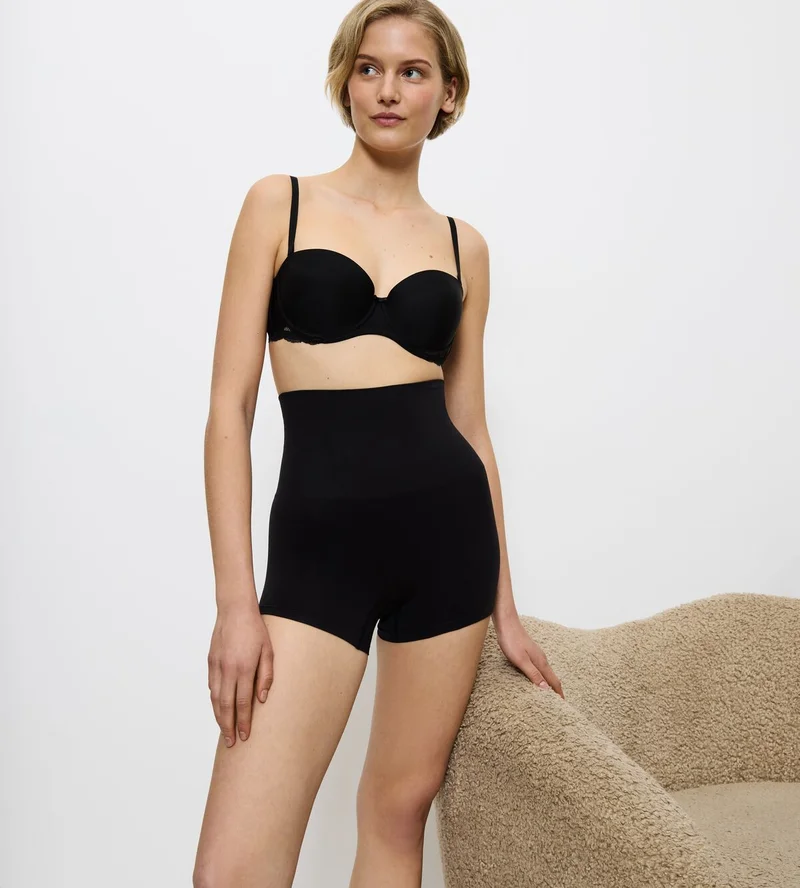 Triumph - Soft Sculpt Bandeau Short Schwarz