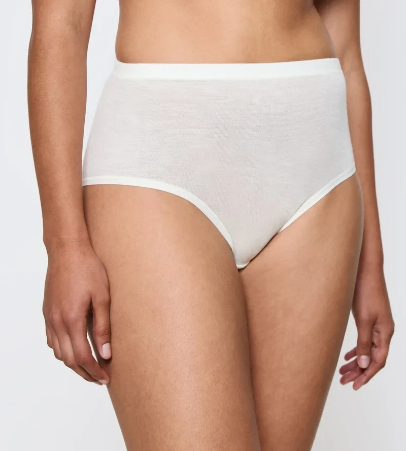 Triumph - Beauty Layers Maxi-Slip aus Wolle, Ecru-Weiß