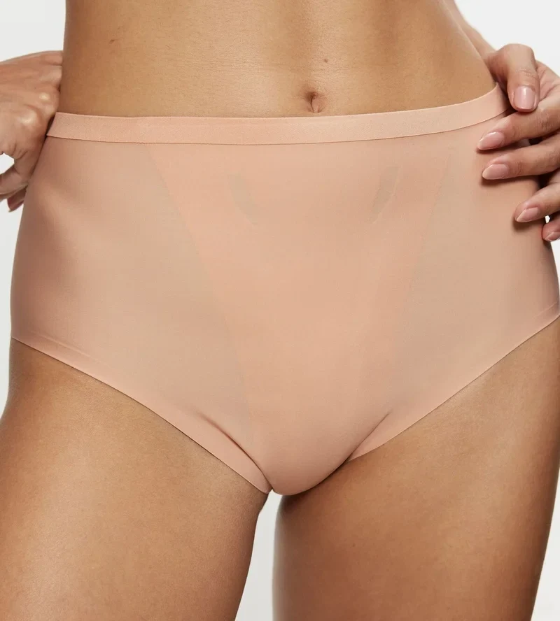 Triumph - Shape Smart Maxi Slip Neutral Beige
