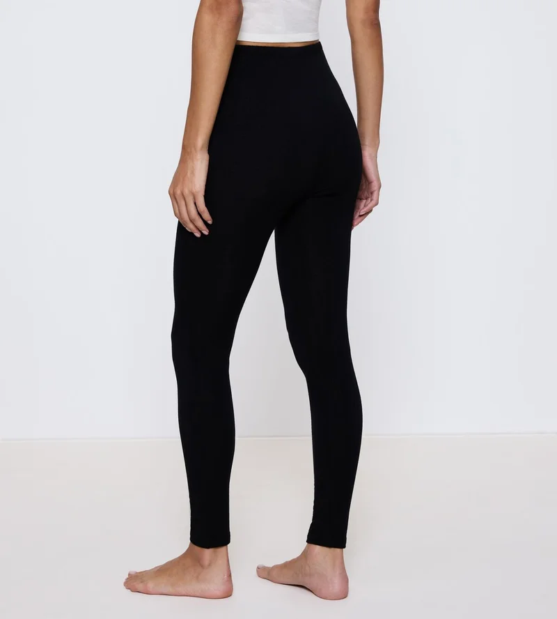 Triumph - Beauty Layers Leggings aus Wolle, Schwarz