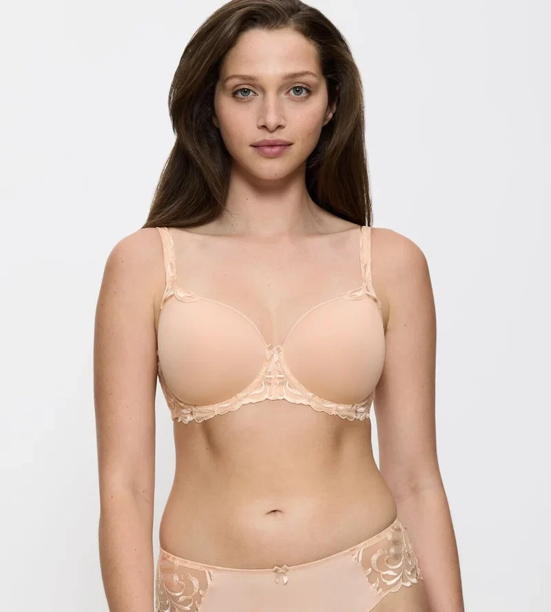 Triumph – Modern Finesse Leicht gepolsterter Spacer-BH, Neutral Beige