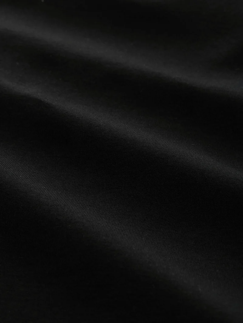 Basic T-Shirt
