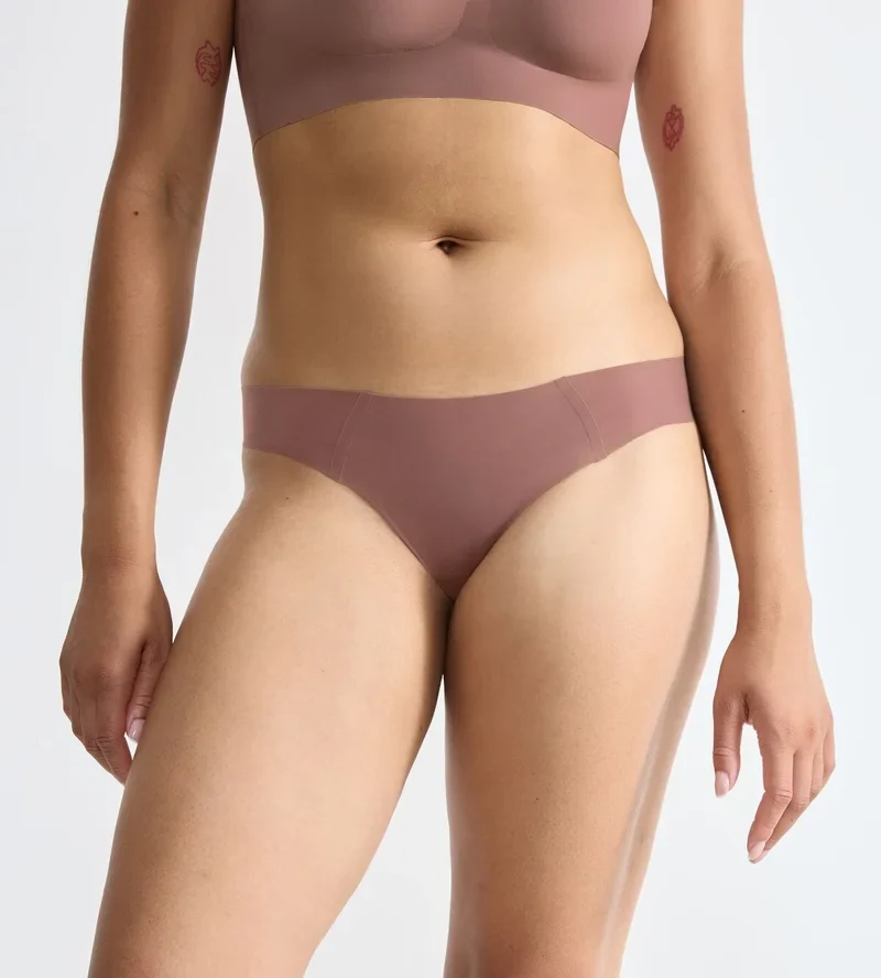 Sloggi - Zero Feel Tiny Tanga Cacao