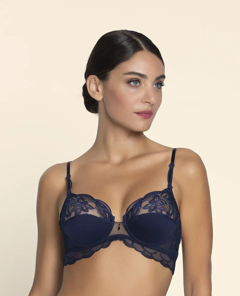 Lise Charmel – Eclat Couture Vollschalen-BH Blau Nacht
