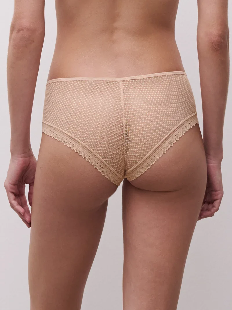 Chantelle - Romance Shorty Golden Beige