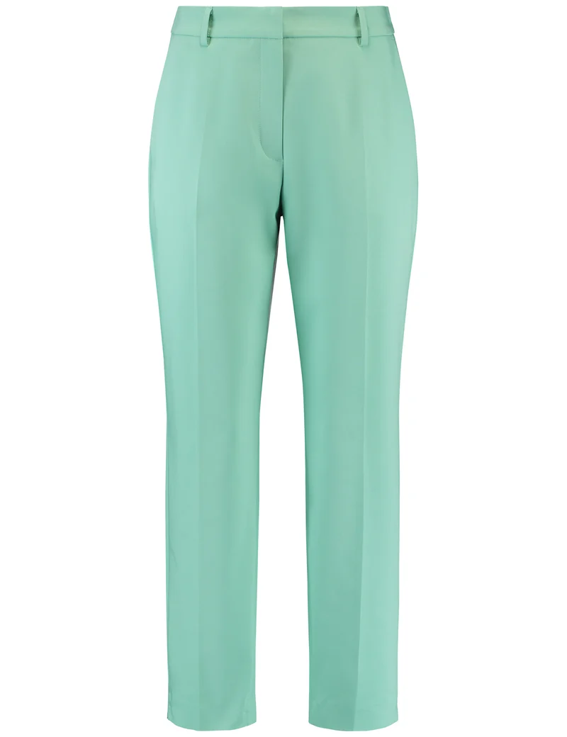 Elegante Hose mit Bügelfalten