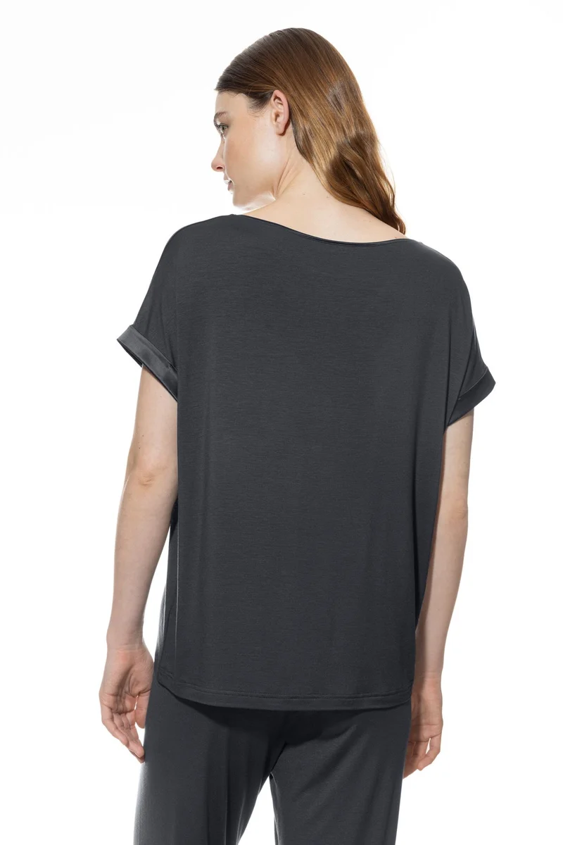 Pure Chic - T-Shirt