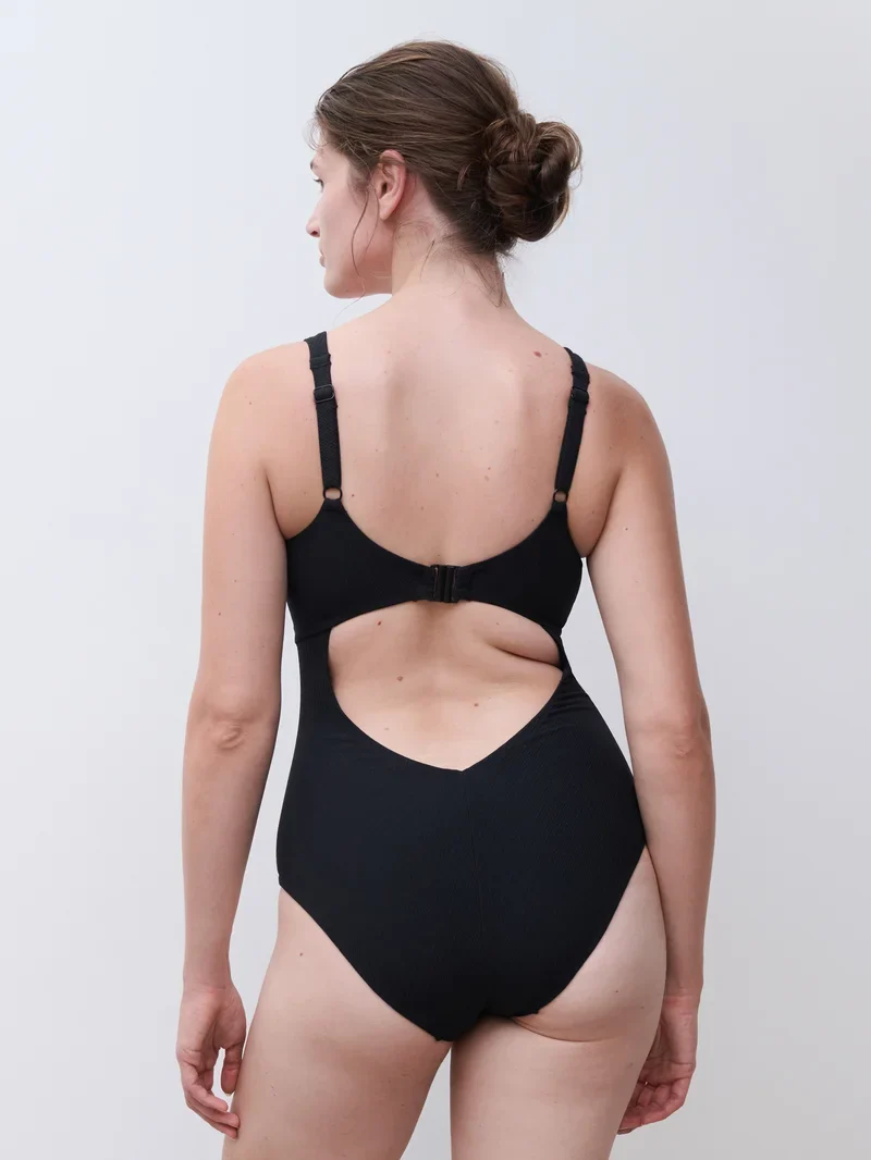 Femilet Swimwear - Navarino Bügelloser T-Shirt-Badeanzug Schwarz