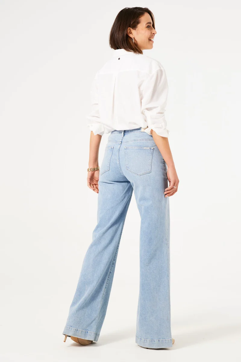 249 Celia wide