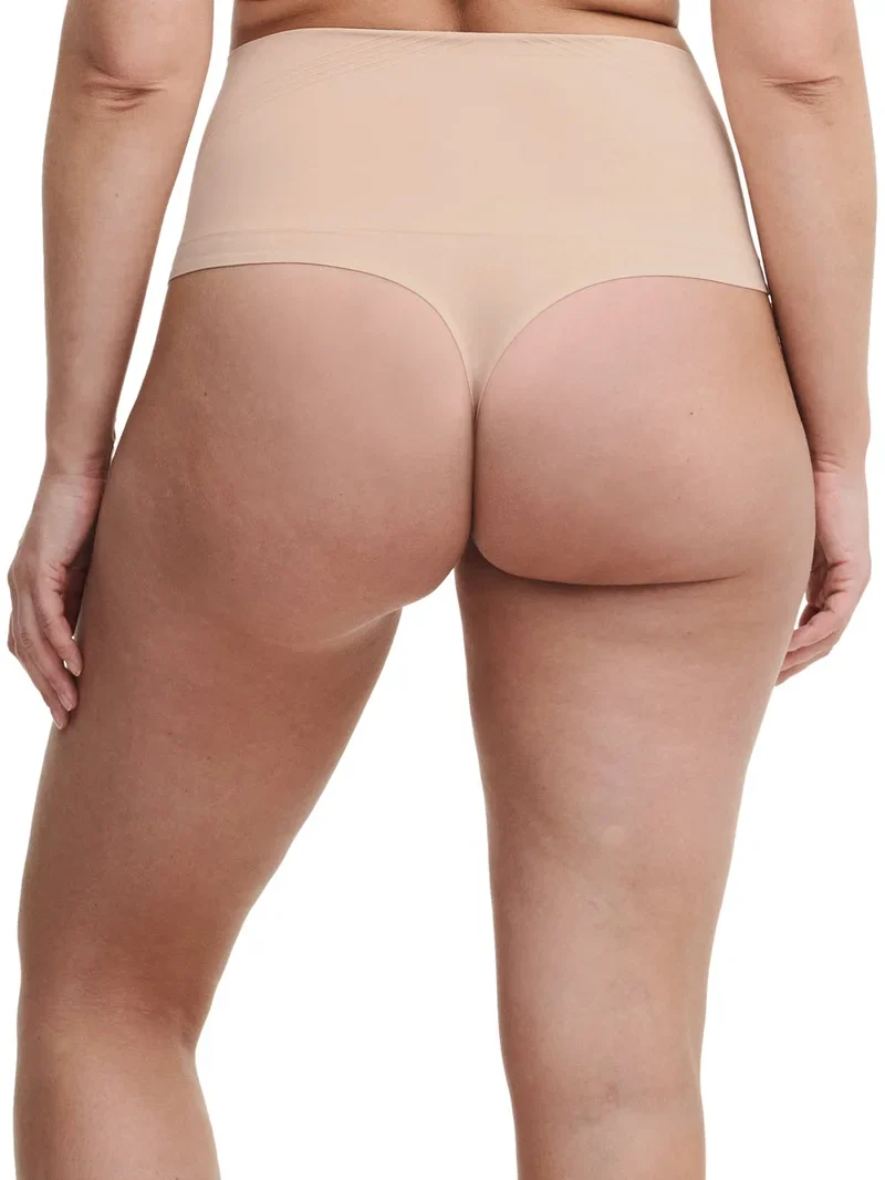 Chantelle – Glatter, bequemer, formender Tanga mit hoher Taille Sirocco
