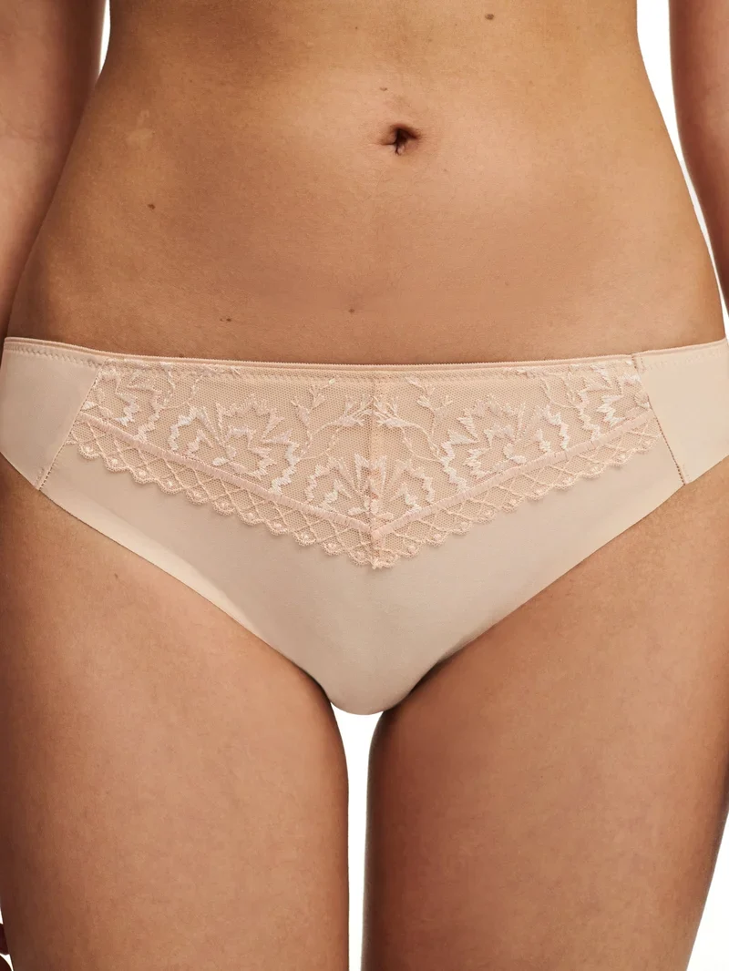 Chantelle - Every Curve Slip Golden Beige